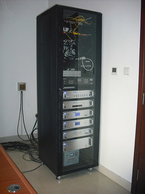 太原网络柜-工程用网络柜价格解析与鏖鑫金属加工推荐